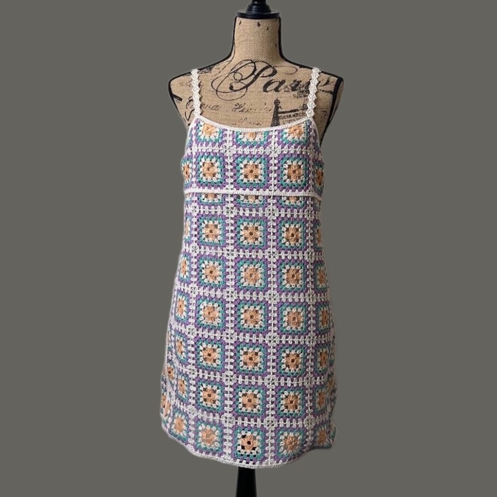 NEW ZARA CROCHET DRESS